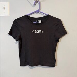 NWOT H&M 'Oregon' Crop Tee